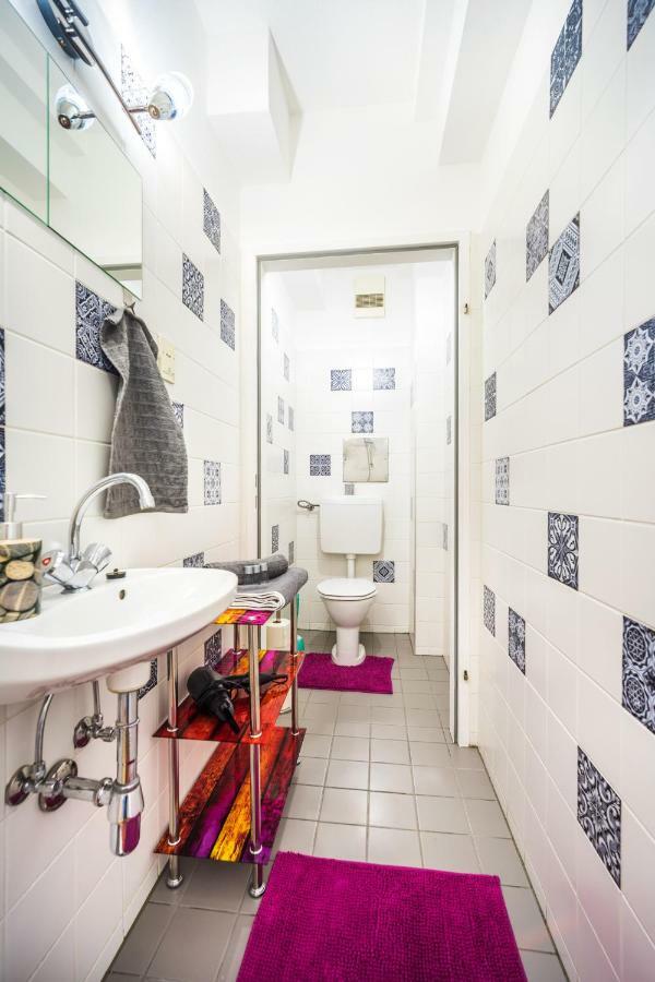 וינה 10 Min. Downtown - 2 Bedrooms - Parking מראה חיצוני תמונה